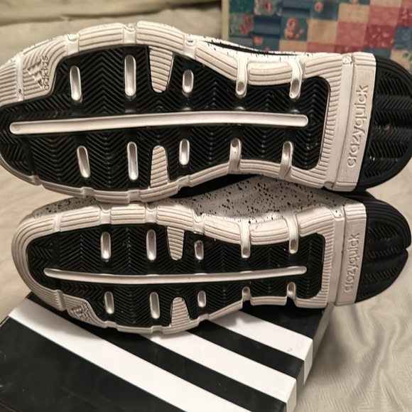 Like new adidas worn twice inside. - Picture 2 of 4